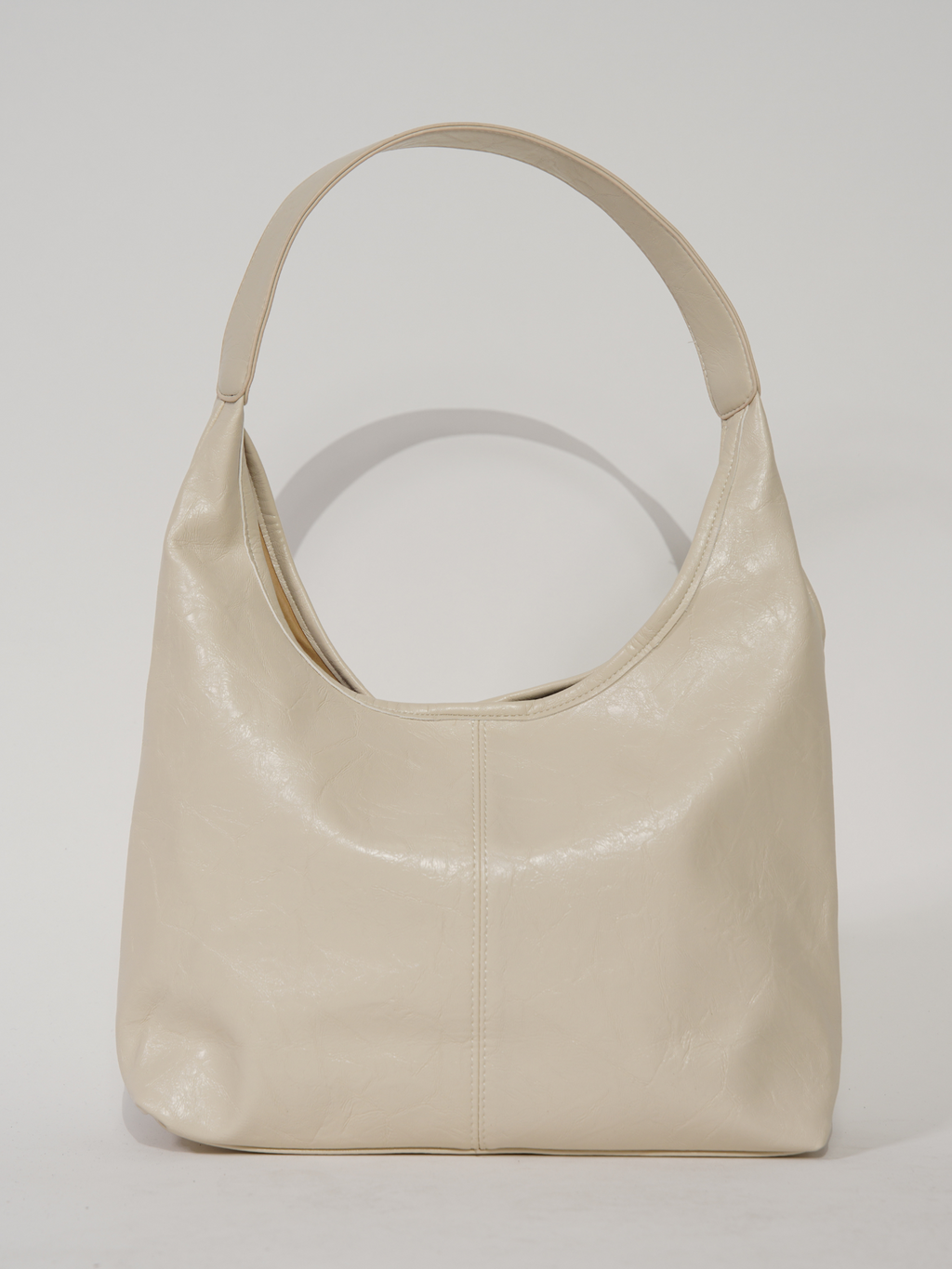 Vintage-Inspired Distressed Leather Tote