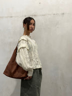 Timeless Leather Tote for Everyday Use